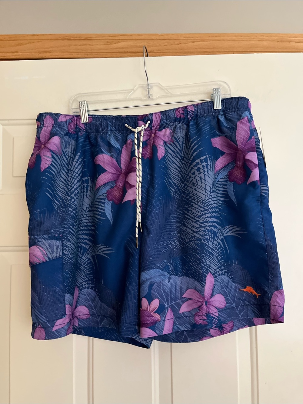 New men’s Tommy Bahama Naples lush garden blue purple  Hawaiian swim trunks XL